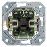 Шинный соединитель UP 116 для стандартных клавиш DELTA, одинарный, с промежуточным положением Siemens 5WG1116-2AB01