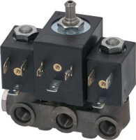 ГРУППА 3-Х ЭЛЕКТРОМАГНИТНЫХ КЛАПАНОВ OLAB Ø 1/8" 230В