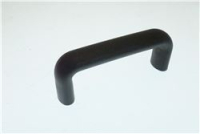 MANIGLIA IN PLASTICA NERA 132 mm