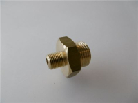 RACCORDO 1/8M - 3/8M CON GRADINO