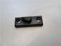 LID HANDLE LOCKING PLATE