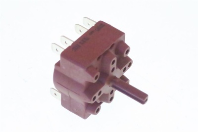 ПЕРЕКЛЮЧАТЕЛЬ 