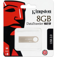 Накопитель USB 8 Гб Kingston DTSE9H-8GB-YAN