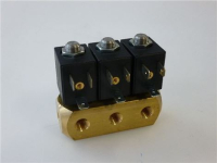GRUPPO 3 ELETTROVALVOLE OLAB 1/8 24Vdc