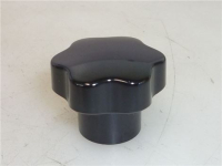 MANOPOLA NERA ø 30 mm PASSO M8