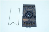 SOCLE DE FIXATION