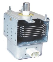MAGNETRON 220 V  SORTIE 850 W