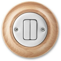 Переключатель двухклавишный, белый фарфор/натуральное дерево бук ABB 2CHK595234C4050