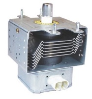MAGNETRON 220 V  SORTIE 850 W