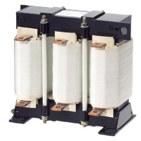 СЕТЕВОЙ ДРОССЕЛЬ ДЛЯ ПЧ, ФАЗ:3, Uн1(В):400, I1(A) / F1(Гц) :160 /50, UK(%):4, Lн(мГн) :0,176, ТЕМП./ КЛ.ИЗОЛ.:40 /H, IP00, ПОДКЛ.:ПЛОСКИЕ КЛЕММЫ, EN 61558-2-20 >ДРОССЕЛЬ< Siemens 4EU2752-1UB00-0AA0