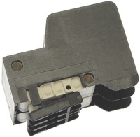 Микровыключатель двери