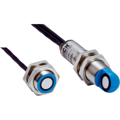Датчик ультразвуковой SICK UD18-22CC222 