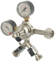 PRESSURE REGULATOR CO2 2x3/4G