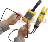 Калибратор напряжения Fluke PRV240