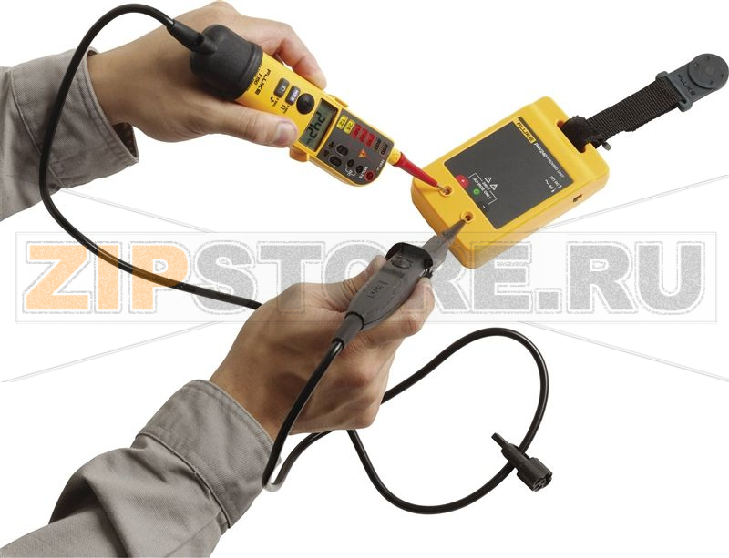 Калибратор напряжения Fluke PRV240 