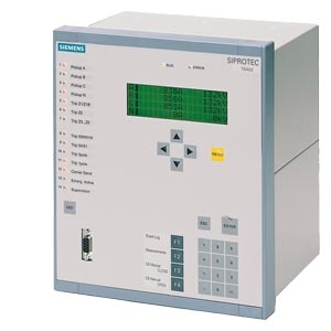 цифровая дифференц. защита корпус 1/2 19", 5 ДВх, 8 ДВых, 1 конт. исправн., 11 вх, INs, трансформатор тока (Iн): 1 А вспомогательное напряжение: 110–250 В DC, 115–230 В AC порог дискретного входа 88 В DC корп.д.утопл.монт., винт.клеммы (прям. подкл./кабел 