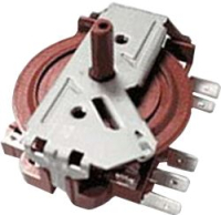 COMMUTATEUR MODERNA E0013
