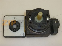 COMMUTATORE TRIFASE CN16