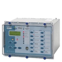 RECLOSER-M направленн. реле токовой защиты корпус E10, 23 ДВх/22 ДВых 8 СИД + 12 клавиш измерительный вход: 4 ТТ 1/5 А, 6 ТН 63,5/110 В, Siemens 7SR2243-3....-0...