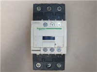 CONTATTORE SCHNEIDER LC1D40AP7