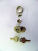LOCK [C]
