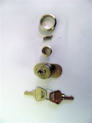 LOCK [C] 