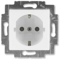 Розетка с заземлением, белый/ледяной ABB 2CHH203457A6001