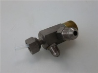 RUBINETTO MISCELATORE REGOLABILE