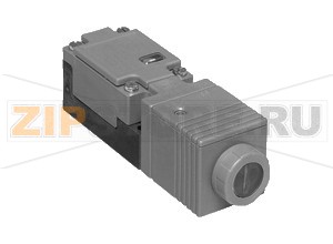 Диффузный датчик Diffuse mode sensor, NAMUR OCT300-M1K-N2 Pepperl+Fuchs Описание оборудованияDiffuse mode sensor, NAMUR, special design, 300 mm detection range, infrared light, light/dark on, DC version, NAMUR output, terminal compartment