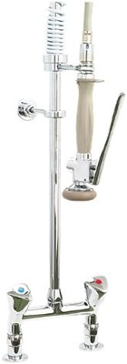 СМЕСИТЕЛЬ С ДВУМЯ ОТВЕРСТИЯМИ 82305 