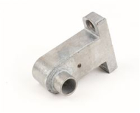 PIVOT BRACKET,RH SIDE,B40