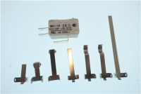 MICRORUPTEUR AVEC GOUPILLE